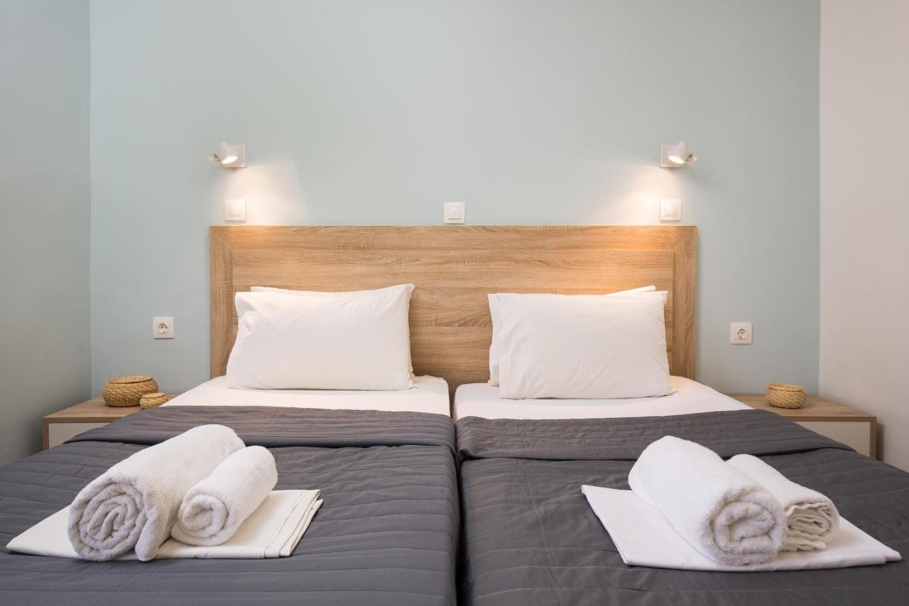 Paralia Studios Kavos Luaran gambar