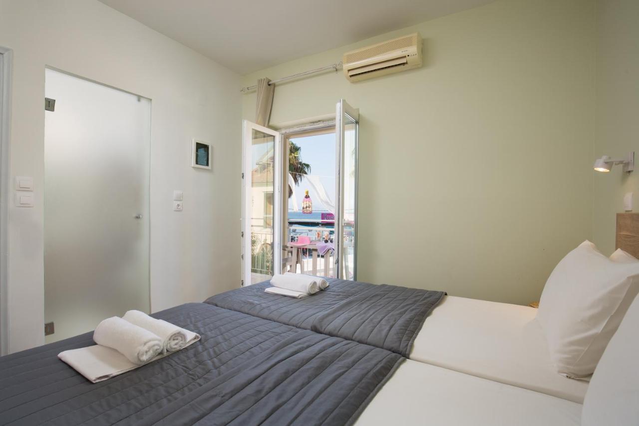 Paralia Studios Kavos Luaran gambar